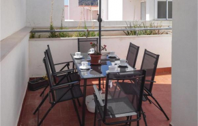 Awesome apartment in Portman with WiFi and 3 Bedrooms
